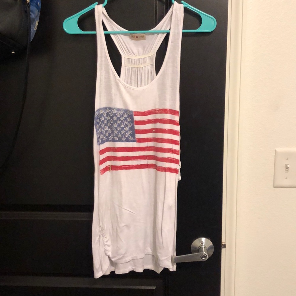 Tank - Picture 1 of 2
